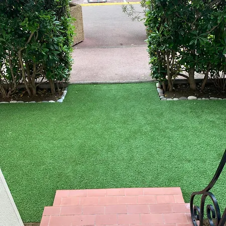 Apartamento Location 2 Pieces Front De Mer Avec Piscine Rocabruna